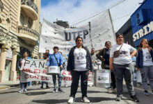 Photo of Con ollas populares y cortes, las organizaciones sociales se suman al paro de transporte