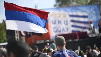 Photo of Elecciones en Uruguay: un escenario de paridad con una posible mayoría parlamentaria para el Frente Amplio