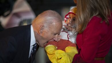 Photo of El llamativo festejo de Joe Biden por Halloween en la Casa Blanca