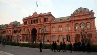 Photo of El histórico robo en Casa Rosada a metros del despacho presidencial: qué se llevaron