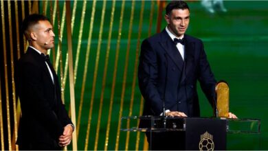 Photo of Lionel Messi felicitó a Dibu Martínez y Lautaro Martínez tras el Balón de Oro: «Muy lindo verlos ahí»