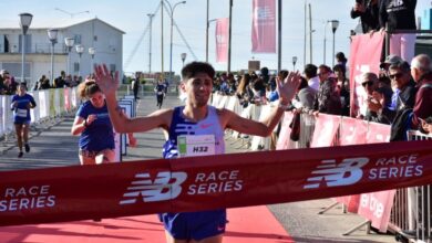 Photo of Eulalio “Coco” Muñoz y Claudia Arbe se quedaron con los 10k de la New Balance