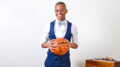 Photo of Multimillonario con 15 años: lanzó su marca de moños, conquistó a la NBA y fue cercano a Barack Obama