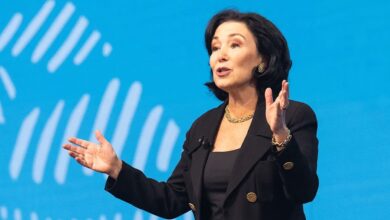 Photo of Quién es Safra Catz y cómo hizo para convertirse en una de las multimillonarias más prestigiosas de Silicon Valley