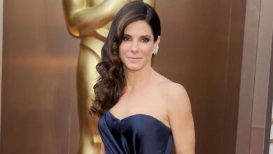 Photo of A los 60 años, Sandra Bullock revela su receta para mantener su increíble figura: ejercicio, dieta y disciplina diaria