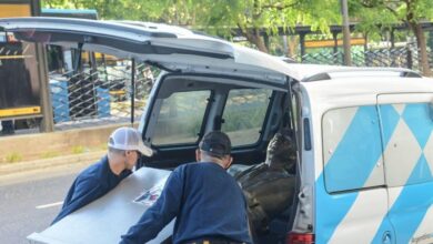 Photo of Pettovello ordenó sacar un busto de Néstor pero no lo pudieron hacer entrar en la camioneta​Pettovello ordenó sacar un busto de Néstor pero no lo pudieron hacer entrar en la camioneta 