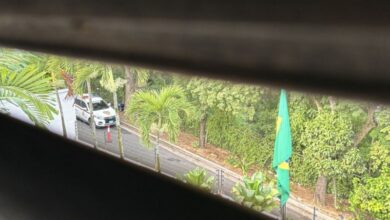 Photo of La Policía de Maduro asedia la embajada argentina en Caracas y desafía a Lula​La Policía de Maduro asedia la embajada argentina en Caracas y desafía a Lula 