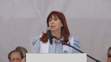 Photo of CFK: «Milei, ya que sos tan guapo, desregulá los medicamentos»