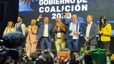 Photo of Los líderes de la Coalición aúpan a Delgado a la espera de un batacazo electoral