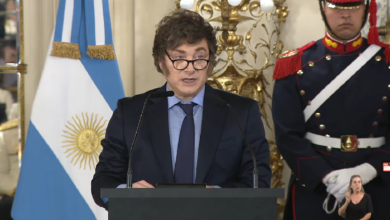 Photo of Javier Milei en la entrega de sables: «La seguridad pública es indispensable para el crecimiento del país»