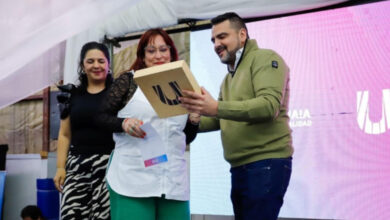 Photo of LA MUNICIPALIDAD DE USHUAIA RINDIÓ HOMENAJE A LOS VECINOS Y VECINAS DE LOS BARRIOS LA CANTERA Y SAN VICENTE DE PAUL