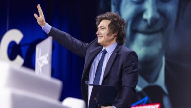 Photo of Javier Milei llevó su show a la cumbre de la CPAC