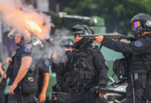 Photo of Ordenan la liberación inmediata de los detenidos durante la brutal represión en los alrededores del Congreso Nacional