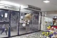 Photo of Quilmes: simuló ser cliente de un kiosco, se metió por una ventana y atacó al trabajador para robarle