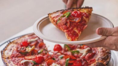 Photo of Así es la pizzería de Chicago que se posicionó entre las mejores del mundo: cuánto cuesta una grande de pepperoni