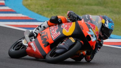 Photo of La promesa del motociclismo argentino: cómo le fue a Valentín Perrone en su debut en el circuito de Termas de Río Hondo