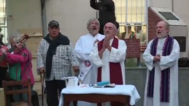 Photo of Sacerdotes de Barrios Populares brindaron una misa por la salud de Pablo Grillo