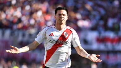 Photo of Con un golazo, Franco Mastantuono se convirtió en el jugador más joven en la historia de River en anotarle a Boca