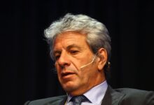 Photo of Dólares del colchón: la provincia de Buenos Aires pide una ley y en CABA dicen que analizarán los detalles del plan