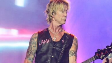 Photo of Duff McKagan, el bajista de Guns N’ Roses, contó el grave daño que le provocó pasar 12 años sin tomar agua