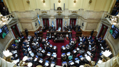Photo of Los senadores libertarios evalúan una posible postergación del debate
