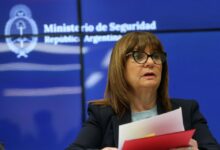 Photo of Piden que Bullrich vaya al Congreso a explicar el traslado de Astiz a una cárcel VIP