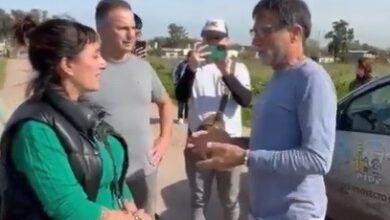 Photo of El padre Paco Olveira acusó a Leila Gianni de «basura» e «hipócrita» tras una chicana feroz en un barrio de Merlo