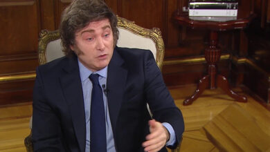 Photo of Milei volvió a la carga con el proyecto para conseguir los dólares de abajo del colchón