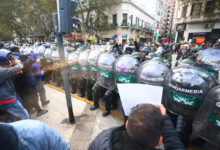 Photo of La represión de Bullrich a los jubilados dejó más de 80 heridos