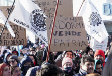 Photo of «No podemos decir ‘me vuelvo’, somos de acá»