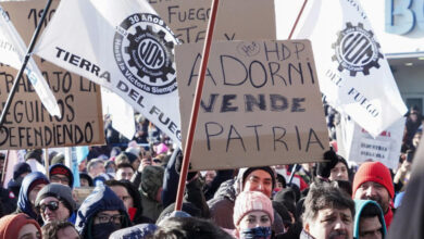 Photo of «No podemos decir ‘me vuelvo’, somos de acá»