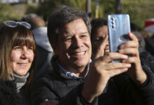 Photo of Los hermanos Manes sellaron su alejamiento de la UCR