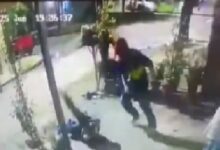 Photo of Horror en Monte Chingolo: apuñalaron a un hombre en el corazón en un intento de robo y está en coma