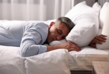 Photo of Qué hábitos sirven para combatir el insomnio y conciliar el sueño, según expertos