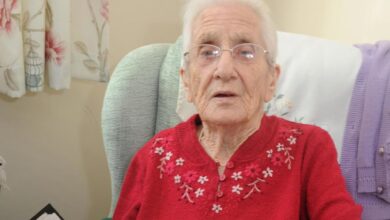 Photo of Su novio le propuso matrimonio mientras estaba en la guerra, desapareció y 77 años después recibió su respuesta