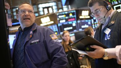 Photo of El alivio en la guerra arancelaria entre EE.UU. y China impulsa a Wall Street: las fuertes subas luego de la tregua