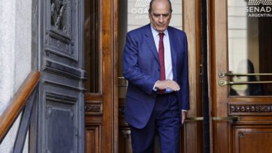 Photo of Ante una sesión clave, el oficialismo envía mensajes contradictorios sobre el tratamiento de la ficha limpia