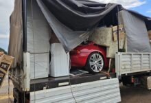 Photo of Quisieron ingresar al país, oculto entre colchones y muebles, un auto de colección valuado en casi $100 millones