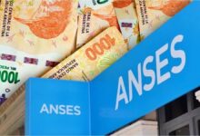 Photo of ANSES confirmó un doble bono y aumento en mayo 2025: cuáles son los requisitos para cobrarlos