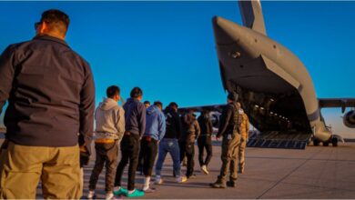 Photo of Donald Trump lanza plan de autodeportación: paga u$s1000 y la asistencia al viajero