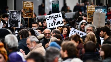 Photo of Científicos del Conicet reclamaron contra el ajuste y advirtieron sobre el desmantelamiento del sistema