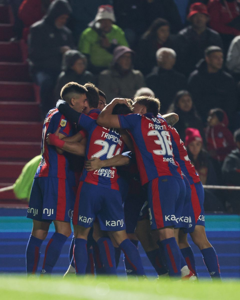 Photo of San Lorenzo sufrió, pero festejó: eliminó a Argentinos por penales y está en semifinales