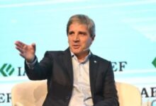 Photo of Luis Caputo pidió apoyo en las elecciones para profundizar el modelo: «Menos impuestos y regulaciones y más apertura económica»