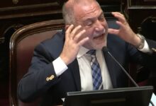 Photo of «Hola… ¿Estás ahí?»: Luis Juez sufrió el robo de su teléfono en plena entrevista y todo quedó grabado
