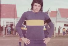 Photo of Cumplió su sueño de jugar en Boca, pero una lesión lo obligó a retirarse y hoy se gana la vida como remisero