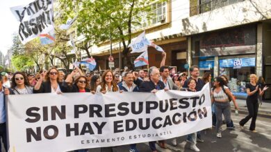 Photo of La comunidad universitaria vuelvea a salir a las calles para reclamar mejoras salariales