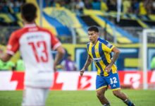 Photo of En un partido tenso y eterno, Rosario Central golpeó en el epílogo y avanzó a cuartos