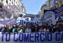 Photo of Incertidumbre por el acuerdo paritario de los empleados de Comercio