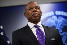 Photo of Así es la nueva restricción para conducir que Eric Adams quiere aplicar en Nueva York