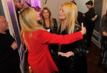 Photo of En fotos: del abrazo de Yuyito González y Karina Milei a la reaparición pública de Mirtha Legrand tras su operación